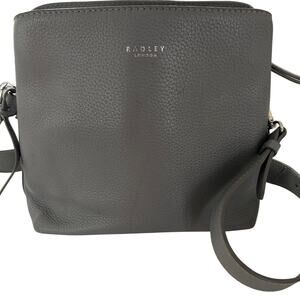 Radley London Dukes Place Medium Pebble Leather Compartment Crossbody Grey